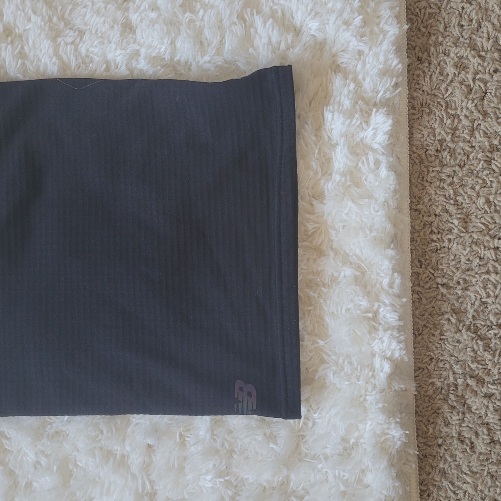 new balance black neck gaiter